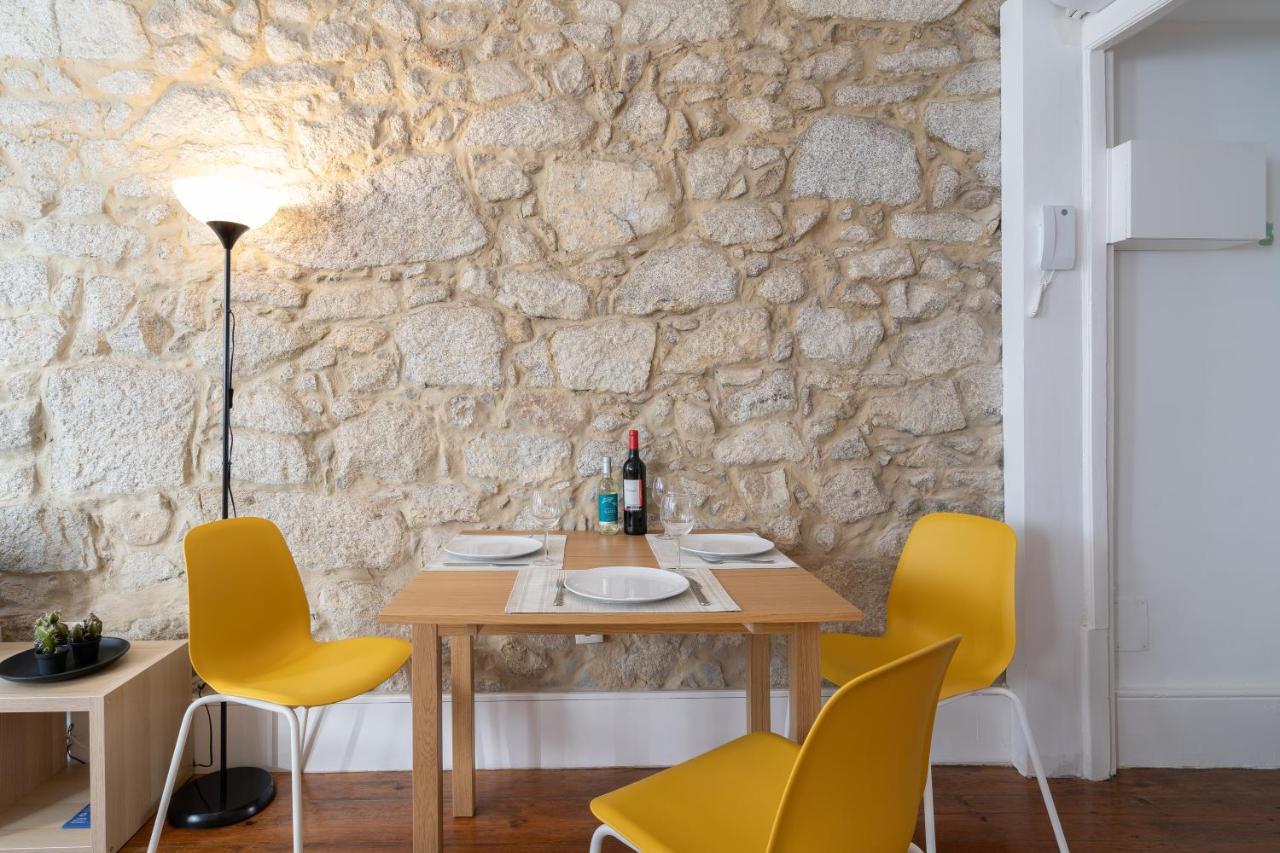 Host Wise - Modern Studios With Terrace - Walk Everywhere Porto Exterior photo